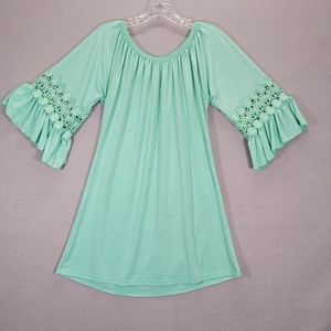 Win Win Women's Top S/M Light Green Ruffle Bell Sleeve Round Neck Slinky Long